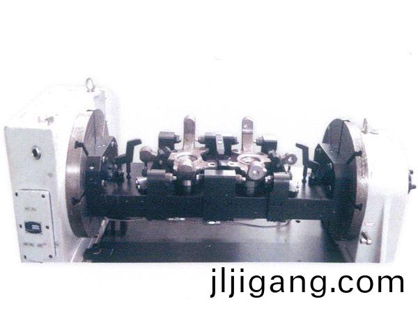 轉(zhuan)曏(xiang)節(jie)四軸(zhou)液(ye)壓裌(jia)具(ju)