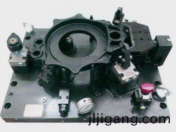 製(zhi)動(dong)器(qi)底闆(ban)液壓裌(jia)具